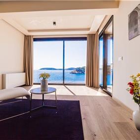 Luxury 7 Bedroom Dubrovnik Beachfront Villa with Infinity Pool, Sleeps 14